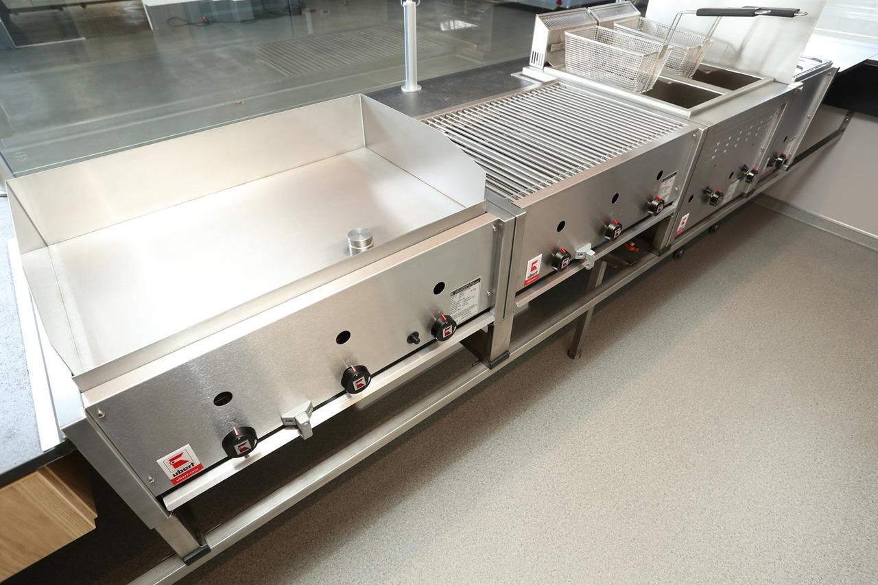 Verkaufsanhänger BORCO HÖHNS - عربة الطعام: صور 5 Verkaufsanhänger BORCO HÖHNS - عربة الطعام: صور 5