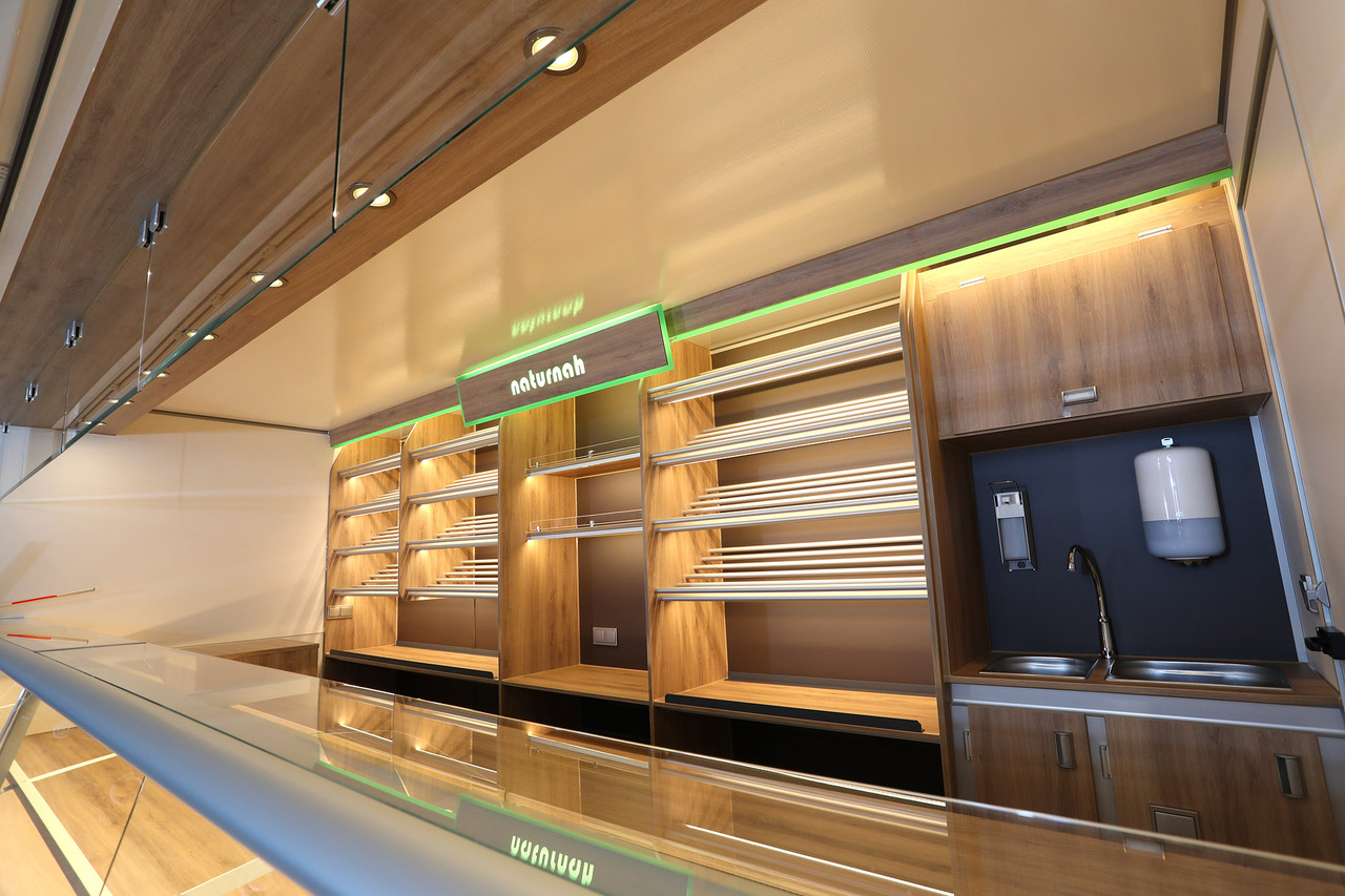 Verkaufsanhänger BORCO HÖHNS - عربة الطعام: صور 5 Verkaufsanhänger BORCO HÖHNS - عربة الطعام: صور 5