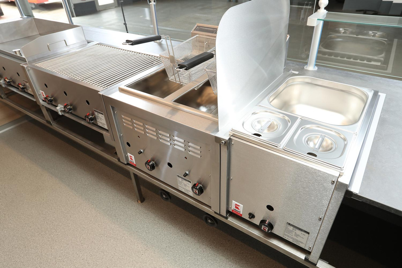 Verkaufsanhänger BORCO HÖHNS - عربة الطعام: صور 4 Verkaufsanhänger BORCO HÖHNS - عربة الطعام: صور 4