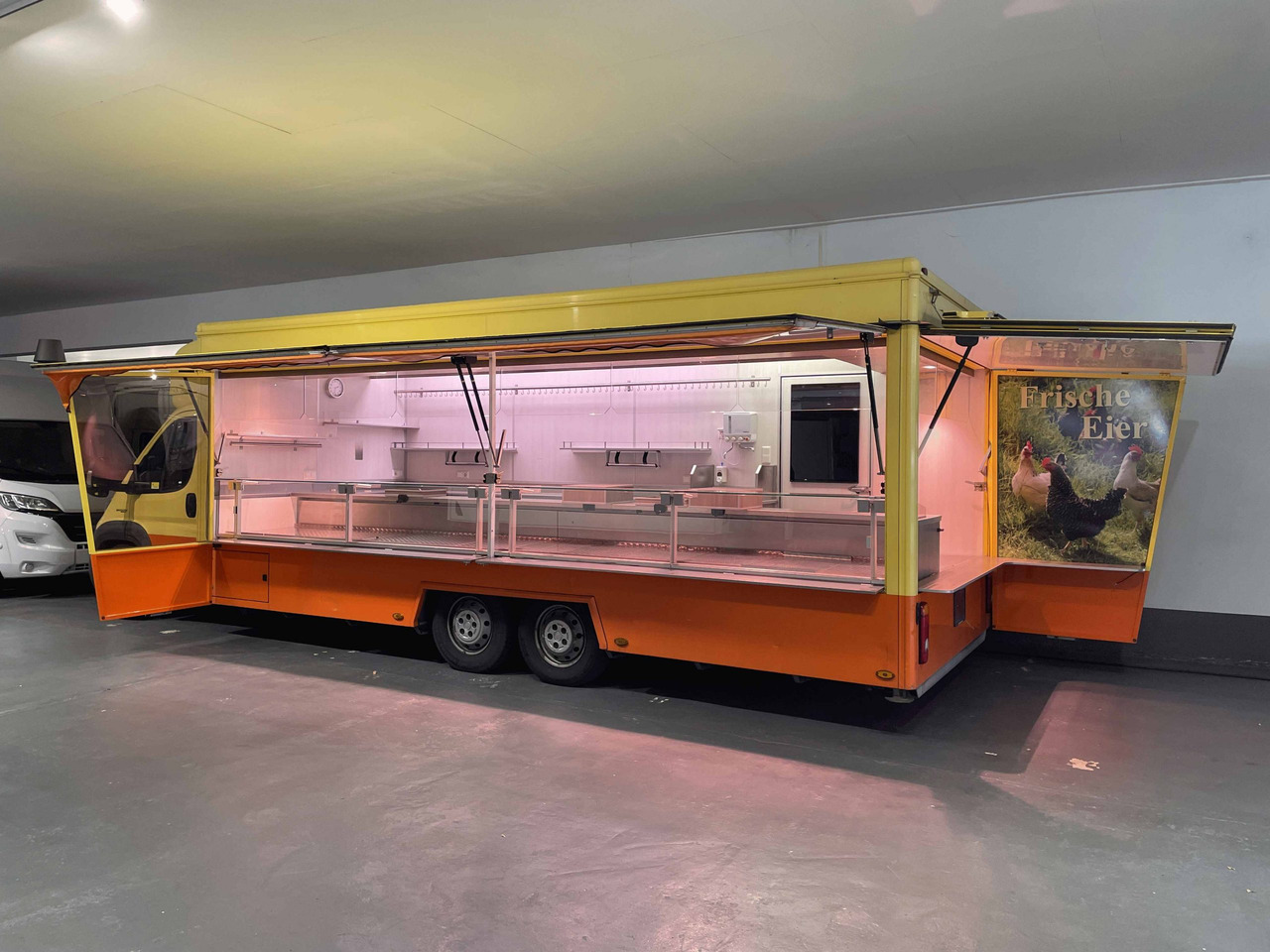 Wochenmarktmobil Esselmann - شاحنات طعام: صور 1 Wochenmarktmobil Esselmann - شاحنات طعام: صور 1