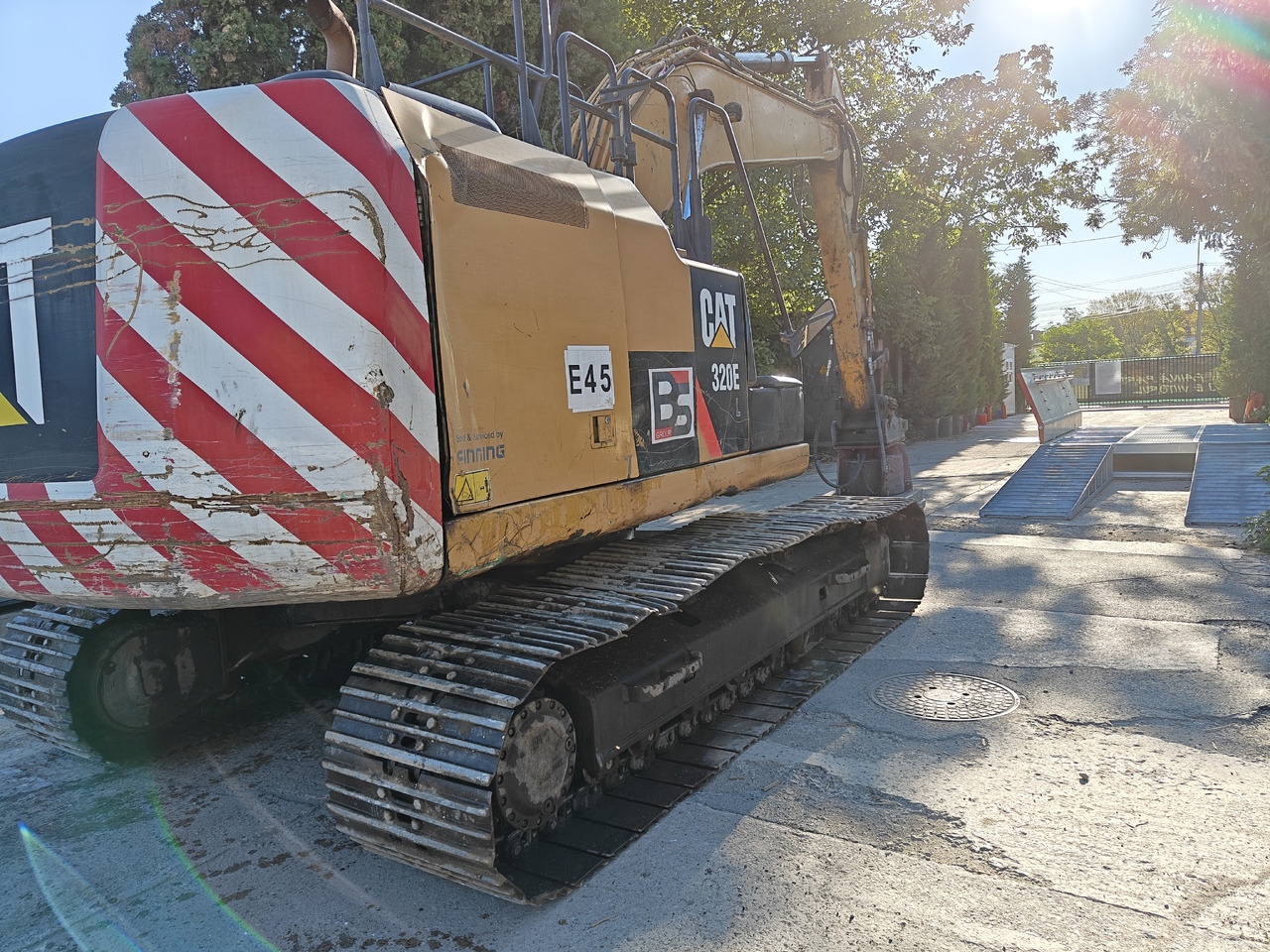 CATERPILLAR 320 EL - حفارة: صور 1 CATERPILLAR 320 EL - حفارة: صور 1