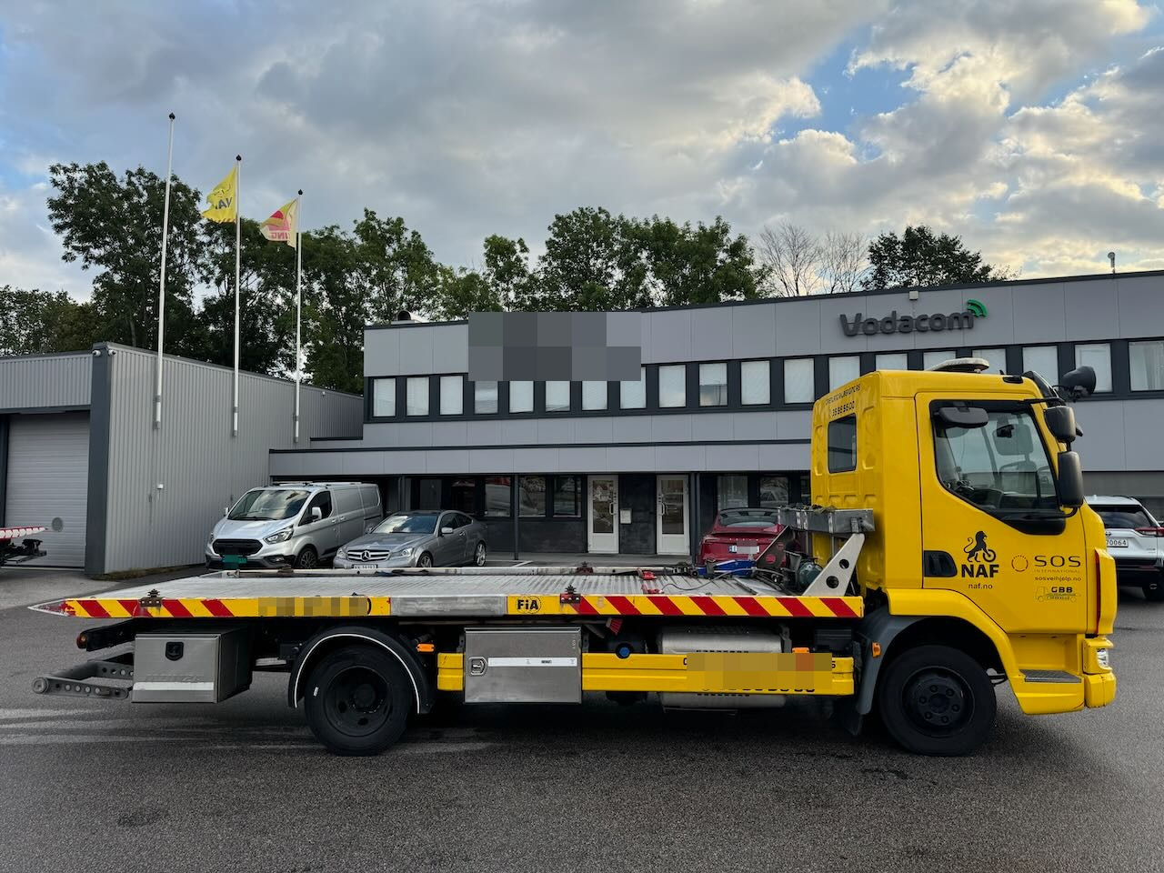DAF LF210 - سيارة السحب للتصليح: صور 2 DAF LF210 - سيارة السحب للتصليح: صور 2