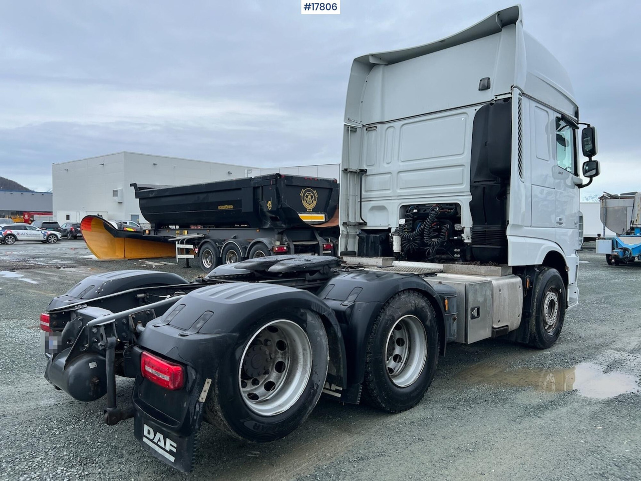 DAF XF 530 - شاحنة جرار: صور 5 DAF XF 530 - شاحنة جرار: صور 5