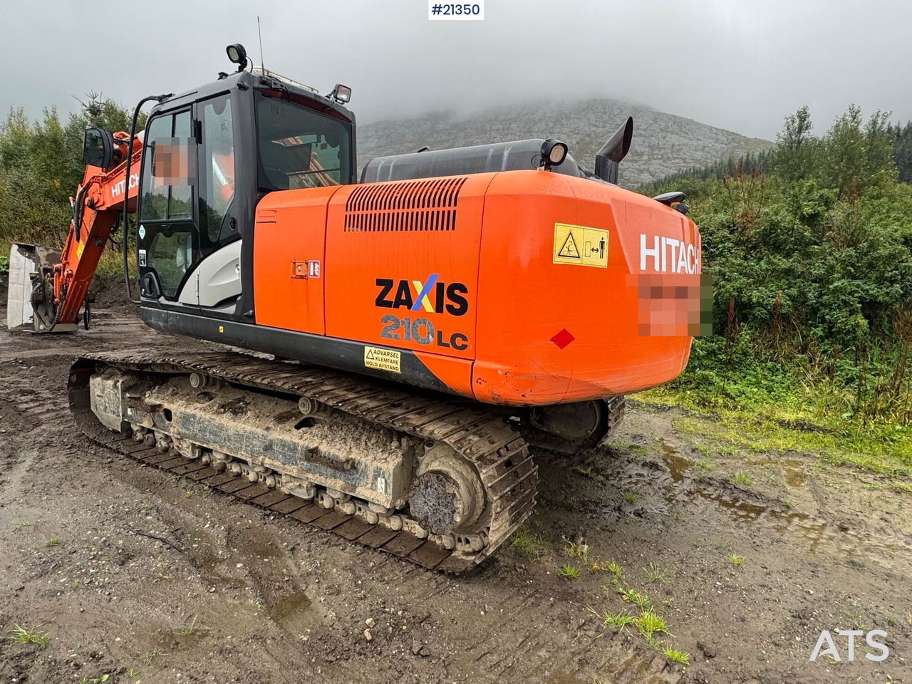 حفارة Hitachi ZX210LC: صور 14
