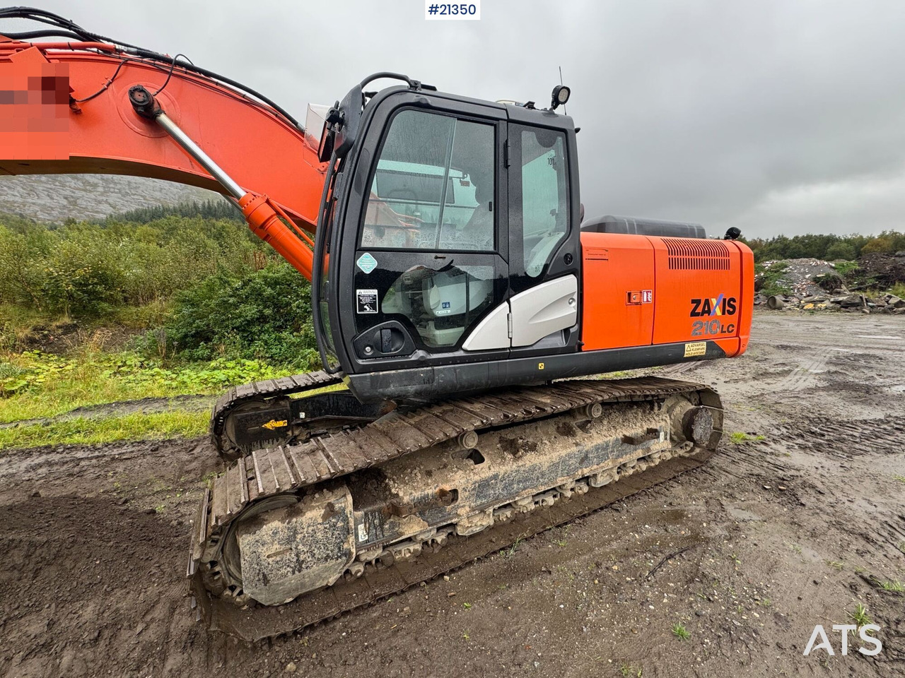 حفارة Hitachi ZX210LC: صور 13