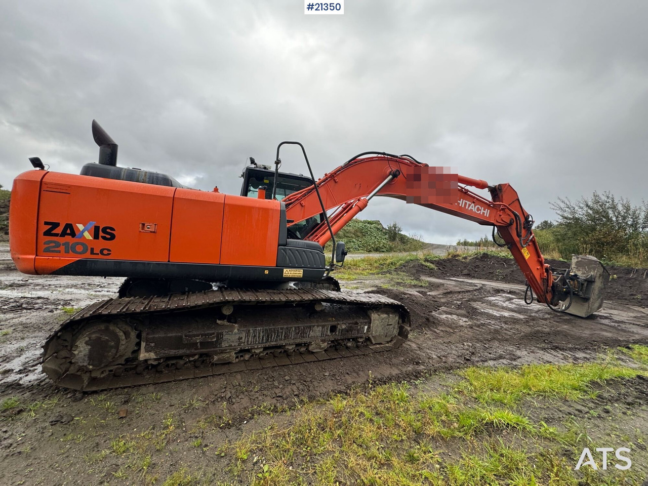 حفارة Hitachi ZX210LC: صور 8