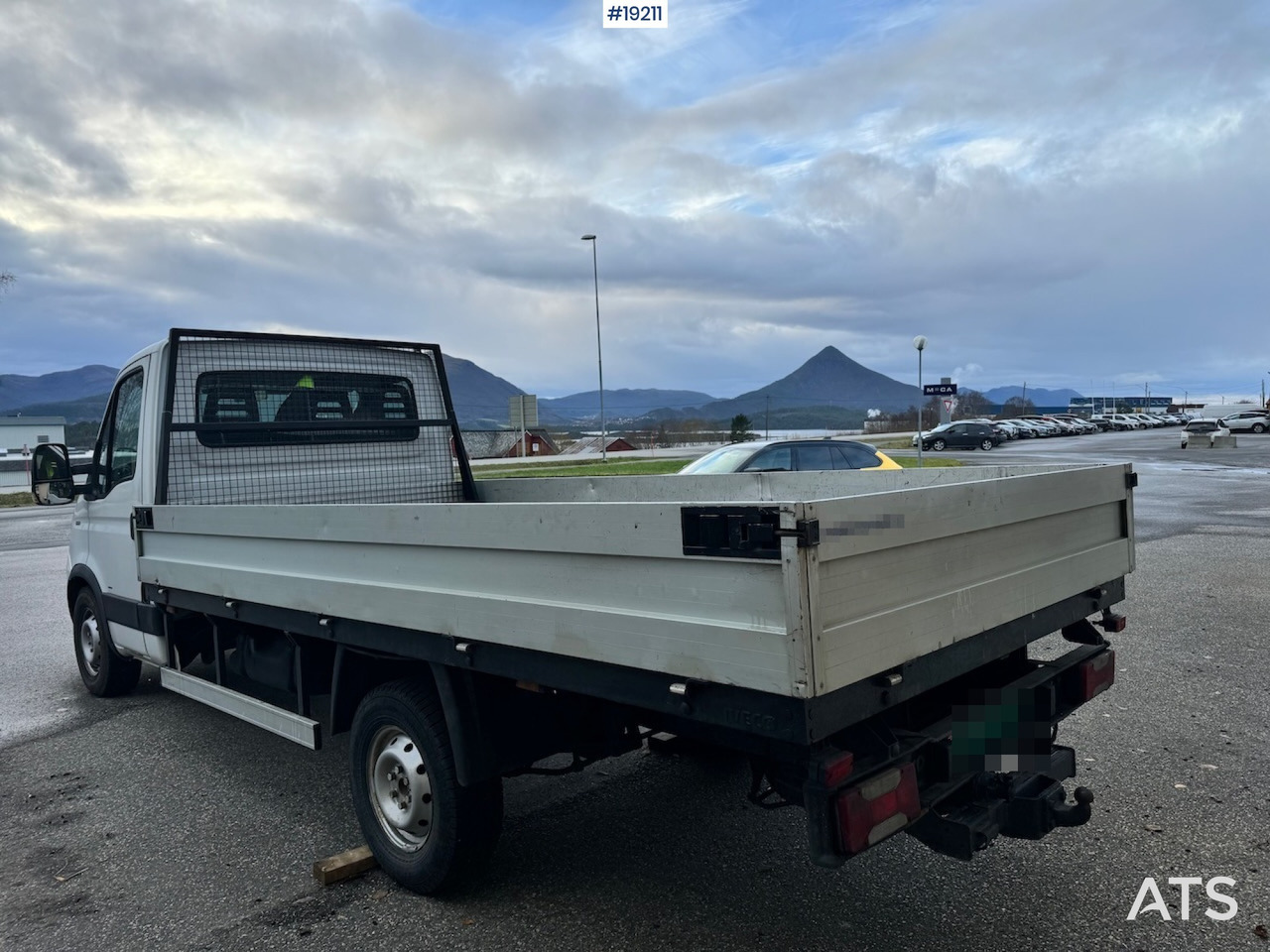 Iveco 35S14 - شاحنات مسطحة: صور 3 Iveco 35S14 - شاحنات مسطحة: صور 3