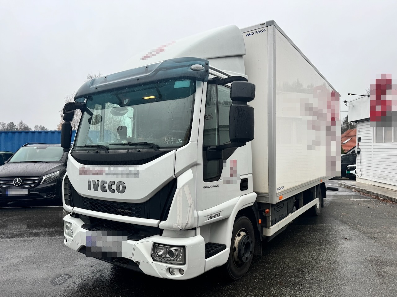 Iveco 75E-210 - بصندوق مغلق شاحنة: صور 1 Iveco 75E-210 - بصندوق مغلق شاحنة: صور 1