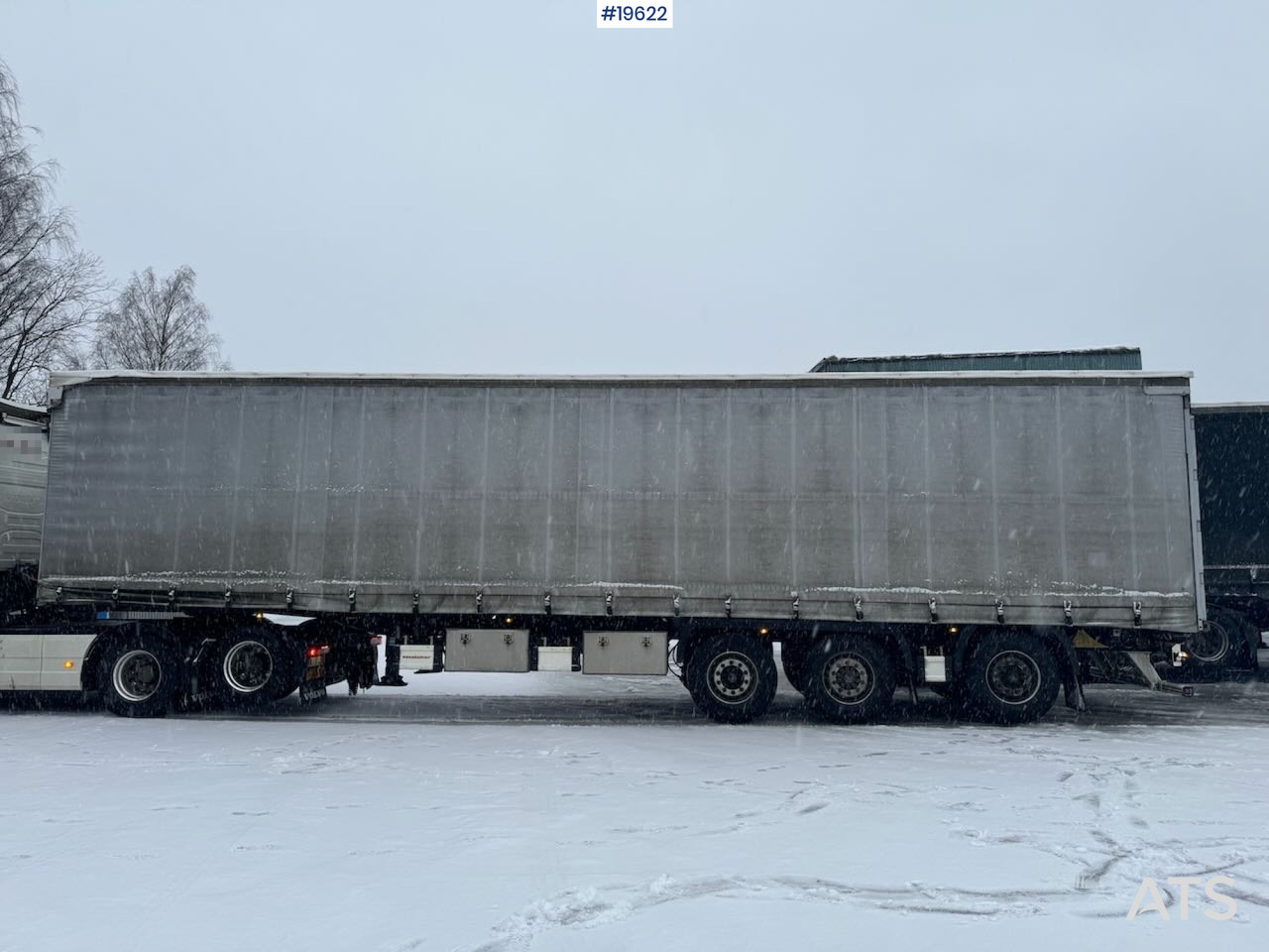 Kaessbohrer Gardinsemi - الخيمة نصف مقطورة: صور 1 Kaessbohrer Gardinsemi - الخيمة نصف مقطورة: صور 1