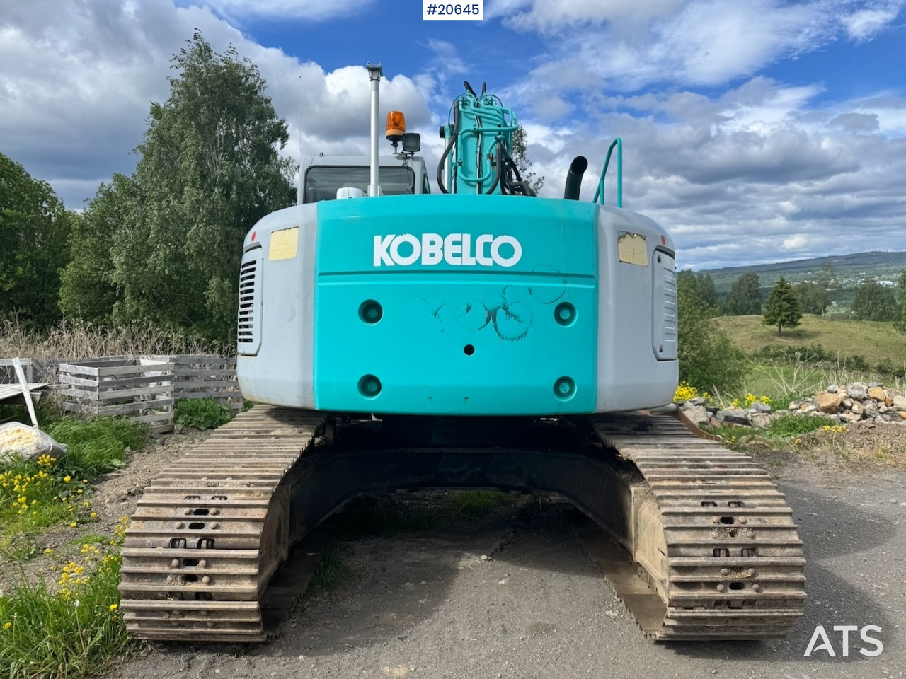 Kobelco SK235SR - حفارة: صور 4 Kobelco SK235SR - حفارة: صور 4