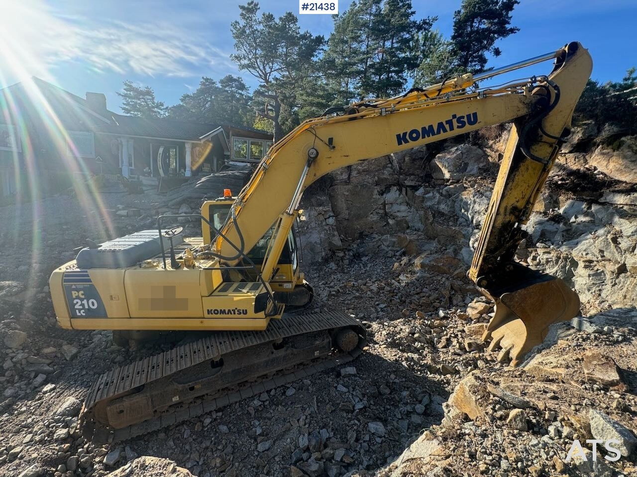 Komatsu PC210LC-8 - حفارات زحافة: صور 3 Komatsu PC210LC-8 - حفارات زحافة: صور 3