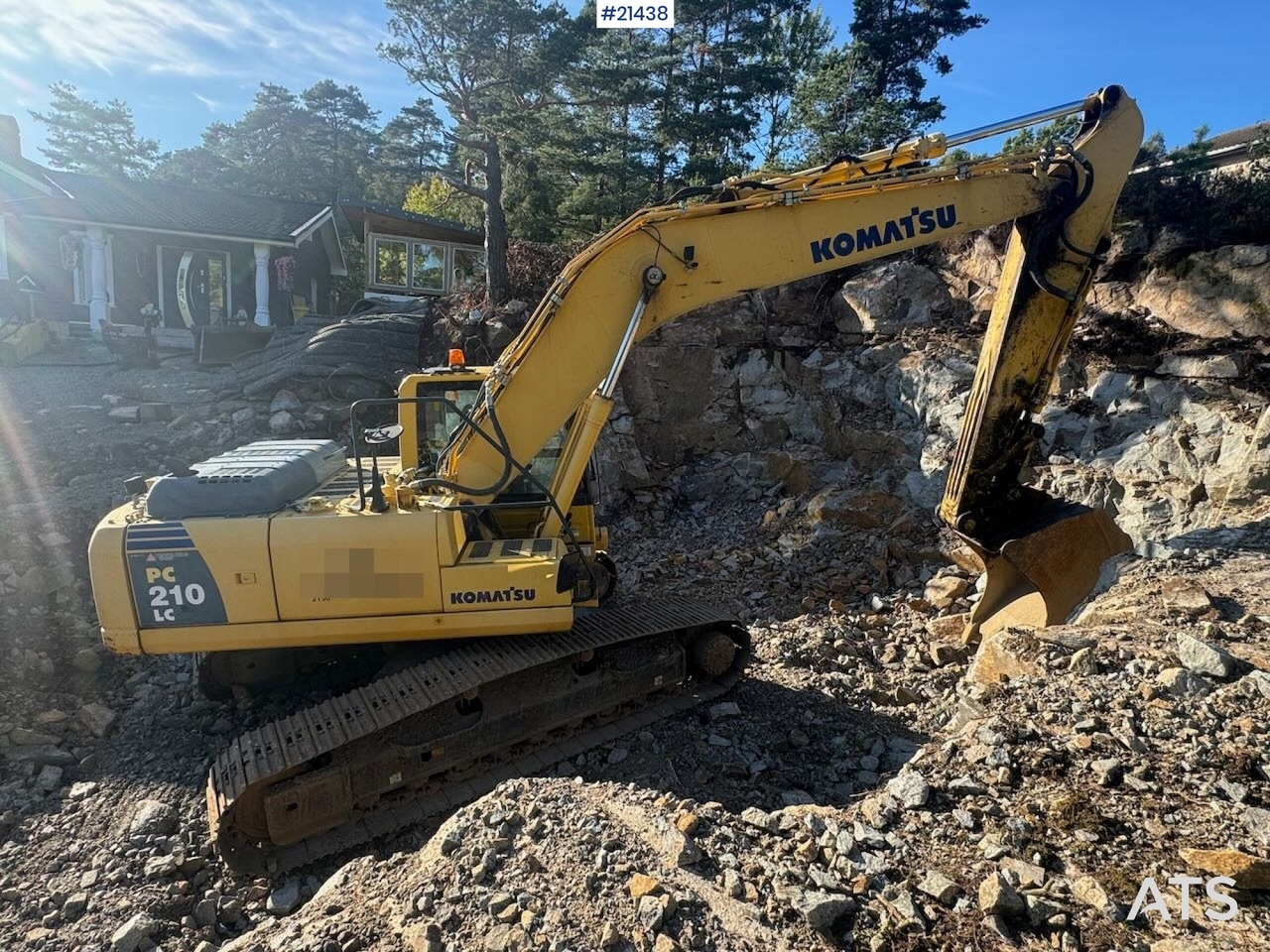 Komatsu PC210LC-8 - حفارات زحافة: صور 2 Komatsu PC210LC-8 - حفارات زحافة: صور 2