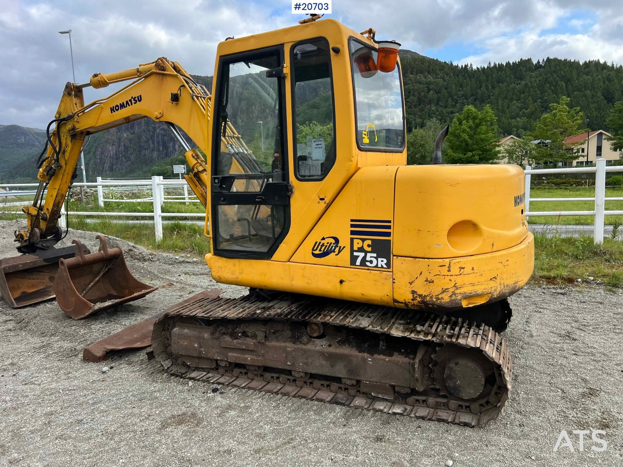 Komatsu PC75 - حفارة: صور 4 Komatsu PC75 - حفارة: صور 4