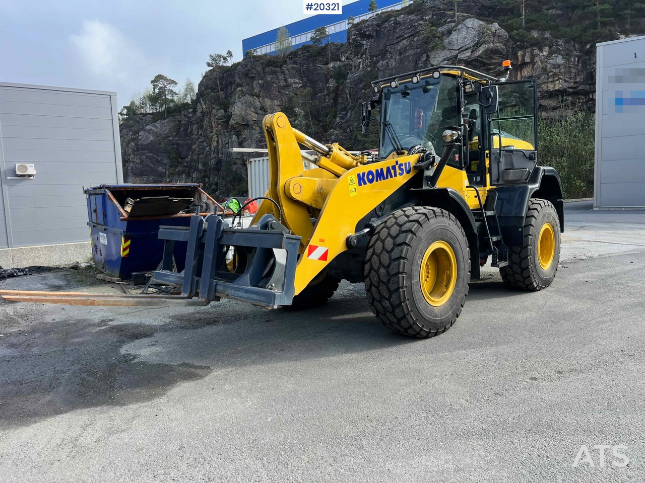 Komatsu WA320-8EO - اللودر بعجل: صور 1 Komatsu WA320-8EO - اللودر بعجل: صور 1