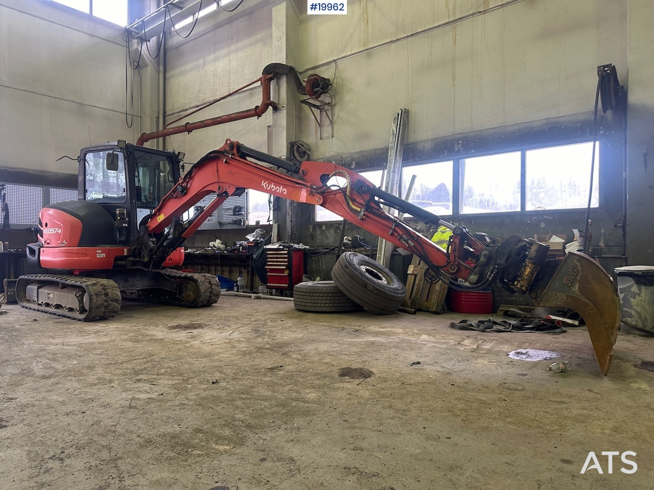 Kubota KX057-4 - حفارة: صور 1 Kubota KX057-4 - حفارة: صور 1