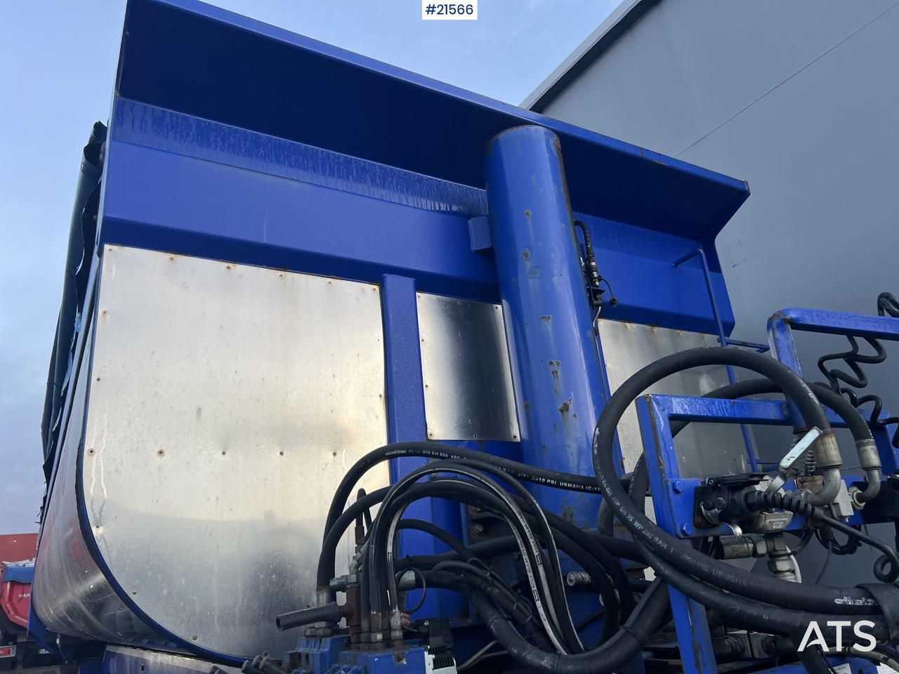 قلابة مقطورة Langendorf 3 akslet asfaltsemi m/ Hydraulsik kapell: صور 14 قلابة مقطورة Langendorf 3 akslet asfaltsemi m/ Hydraulsik kapell: صور 14