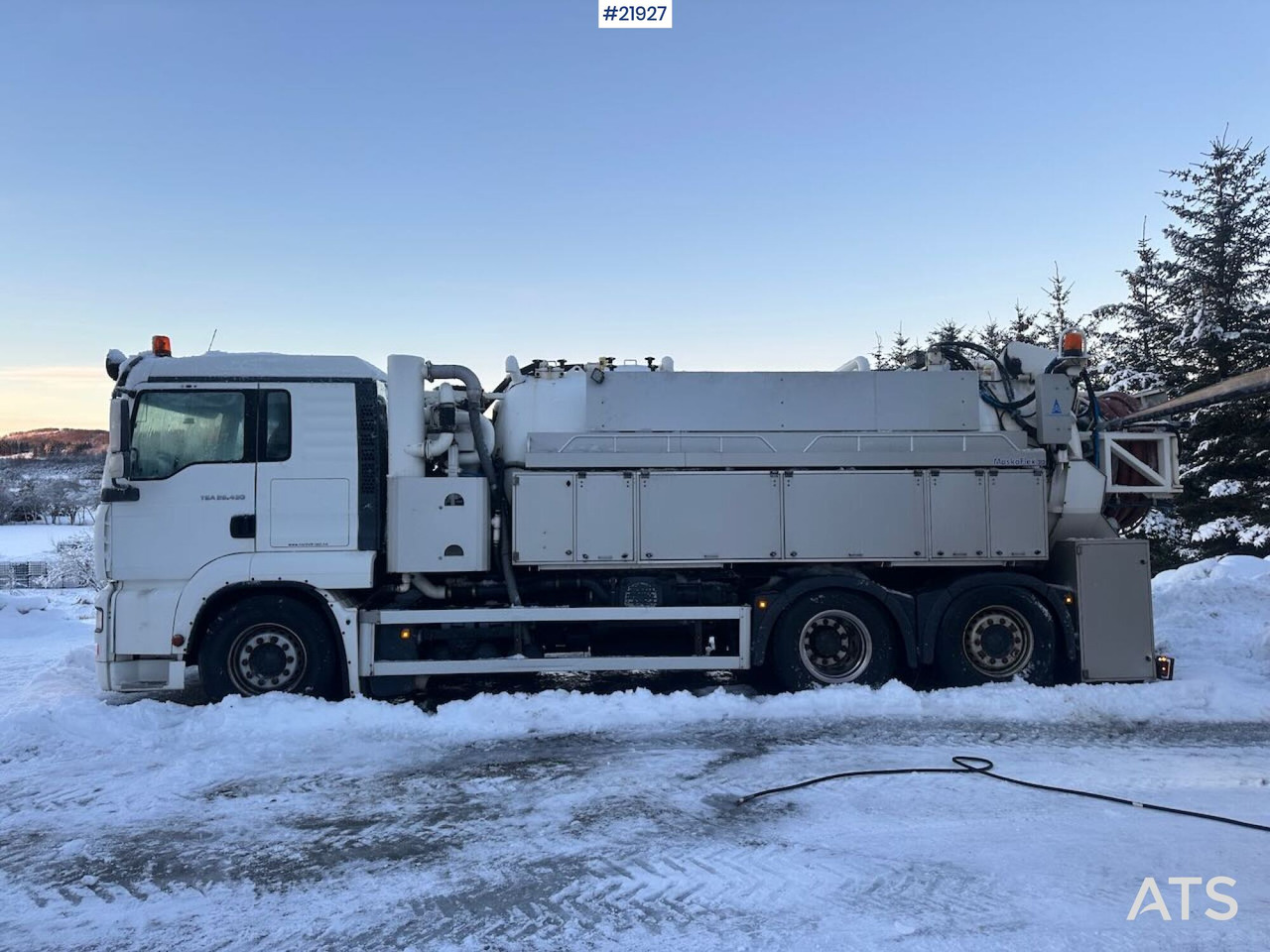 MAN TGA 26.430 6x2 sug-/spylebil m/ Maskoflex påbygg. SE VIDEO. - فراغ شاحنة: صور 3 MAN TGA 26.430 6x2 sug-/spylebil m/ Maskoflex påbygg. SE VIDEO. - فراغ شاحنة: صور 3