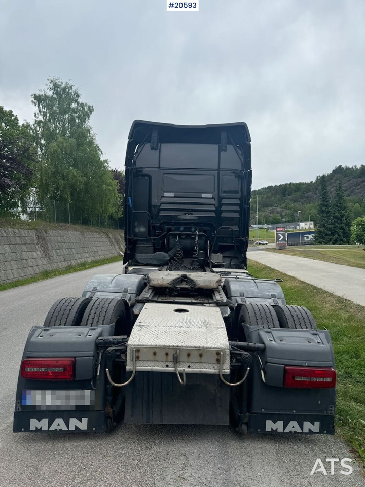 MAN TGX 28.440 - شاحنة جرار: صور 4 MAN TGX 28.440 - شاحنة جرار: صور 4