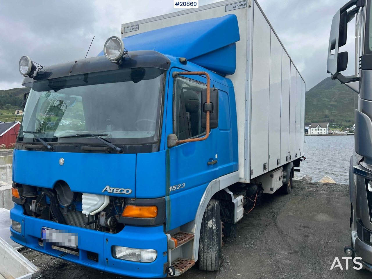 Mercedes 1523 4x2 skapbil m/ full sideåpning og lift Rep.objekt - بصندوق مغلق شاحنة: صور 1 Mercedes 1523 4x2 skapbil m/ full sideåpning og lift Rep.objekt - بصندوق مغلق شاحنة: صور 1