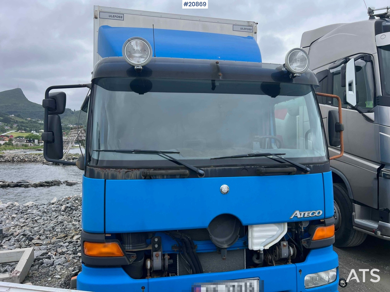 Mercedes 1523 4x2 skapbil m/ full sideåpning og lift Rep.objekt - بصندوق مغلق شاحنة: صور 3 Mercedes 1523 4x2 skapbil m/ full sideåpning og lift Rep.objekt - بصندوق مغلق شاحنة: صور 3