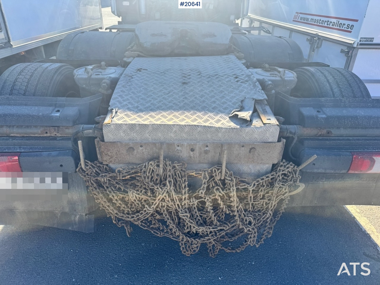 شاحنة جرار Mercedes 2551: صور 10