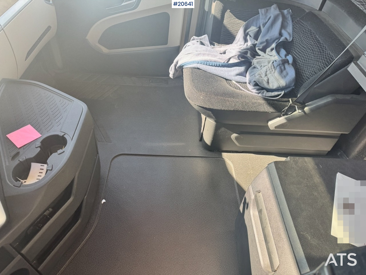 شاحنة جرار Mercedes 2551: صور 23