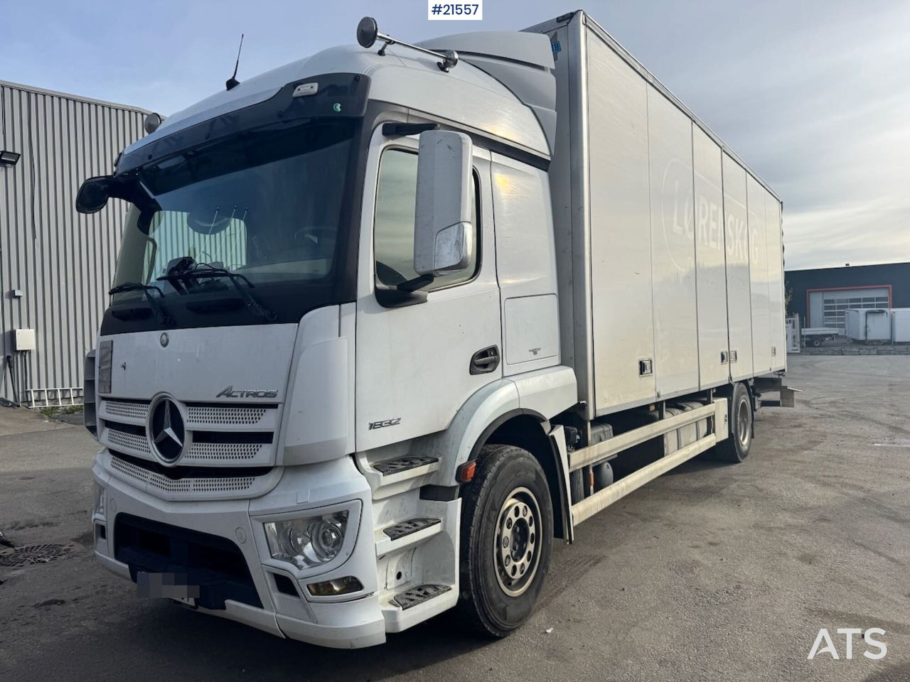 Mercedes Actros 1832 - بصندوق مغلق شاحنة: صور 1 Mercedes Actros 1832 - بصندوق مغلق شاحنة: صور 1