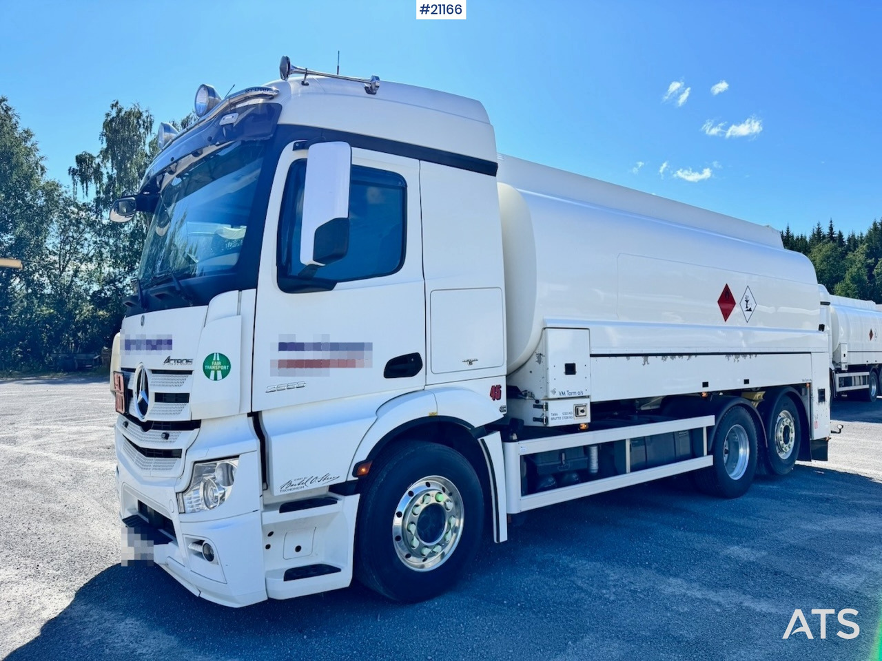 Mercedes Actros 2553 - شاحنة صهريج: صور 2 Mercedes Actros 2553 - شاحنة صهريج: صور 2