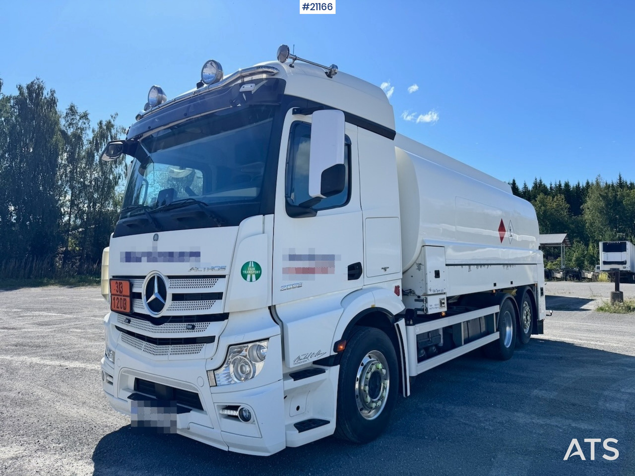 Mercedes Actros 2553 - شاحنة صهريج: صور 1 Mercedes Actros 2553 - شاحنة صهريج: صور 1