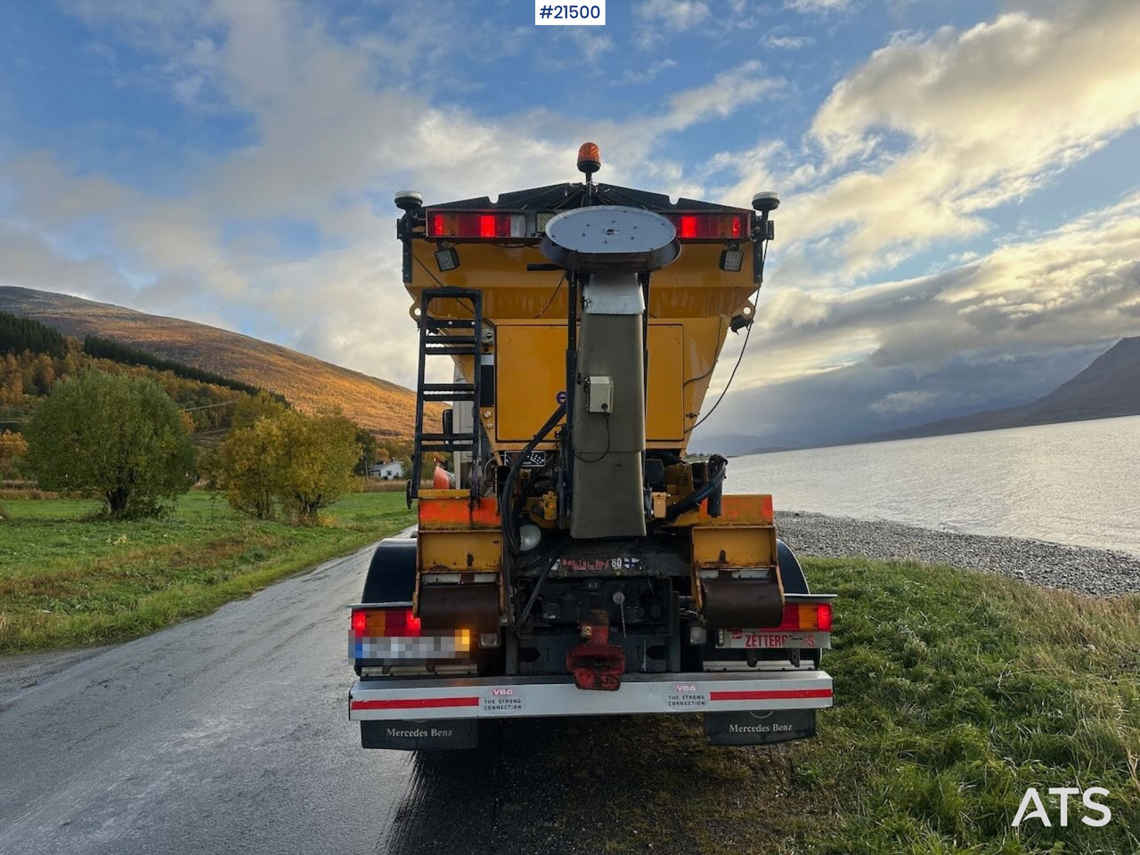 Mercedes Actros 2848 4x4+2 brøyterigget krokbil - شاحنة ذات الخطاف: صور 4 Mercedes Actros 2848 4x4+2 brøyterigget krokbil - شاحنة ذات الخطاف: صور 4