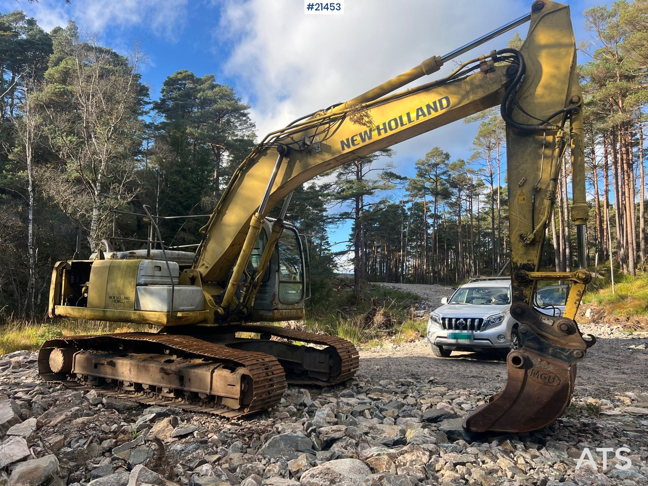 New Holland E215 Gravemaskin - حفارات زحافة: صور 5 New Holland E215 Gravemaskin - حفارات زحافة: صور 5
