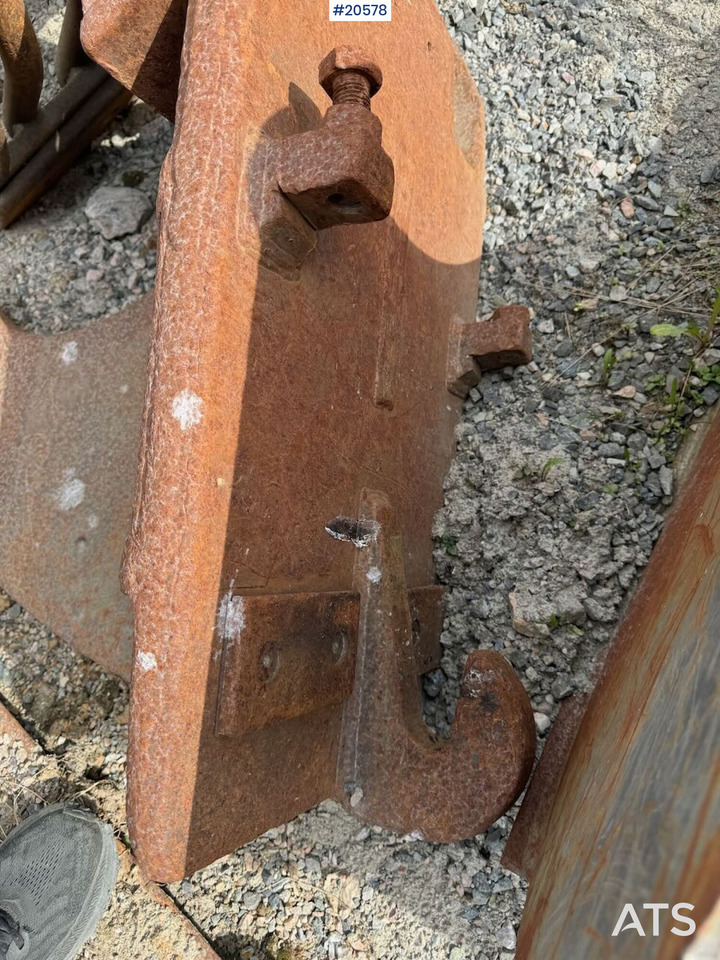 Rippertann m/ B20 feste - حراث تحت التربة - آلات البناء: صور 3 Rippertann m/ B20 feste - حراث تحت التربة - آلات البناء: صور 3