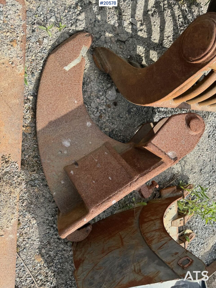 Rippertann m/ B20 feste - حراث تحت التربة - آلات البناء: صور 2 Rippertann m/ B20 feste - حراث تحت التربة - آلات البناء: صور 2