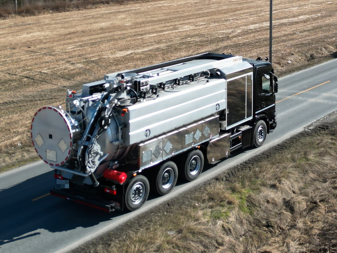 Scania G500 8x4 ADR Suge-Spylebil - فراغ شاحنة: صور 2 Scania G500 8x4 ADR Suge-Spylebil - فراغ شاحنة: صور 2