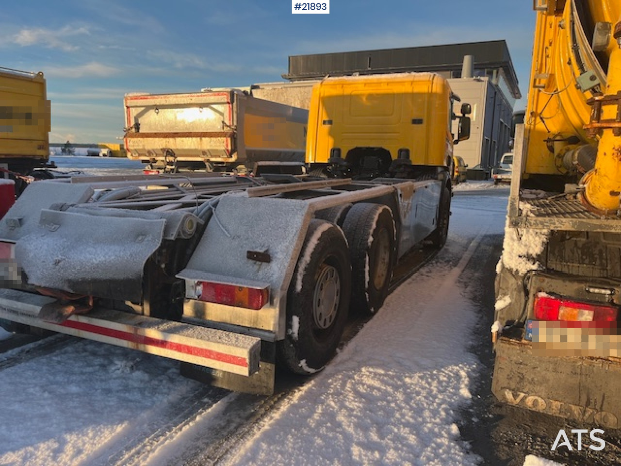 Scania P420 6x2 chassi m/ Tipp og defekt girkasse - الشاسيه شاحنة: صور 2 Scania P420 6x2 chassi m/ Tipp og defekt girkasse - الشاسيه شاحنة: صور 2