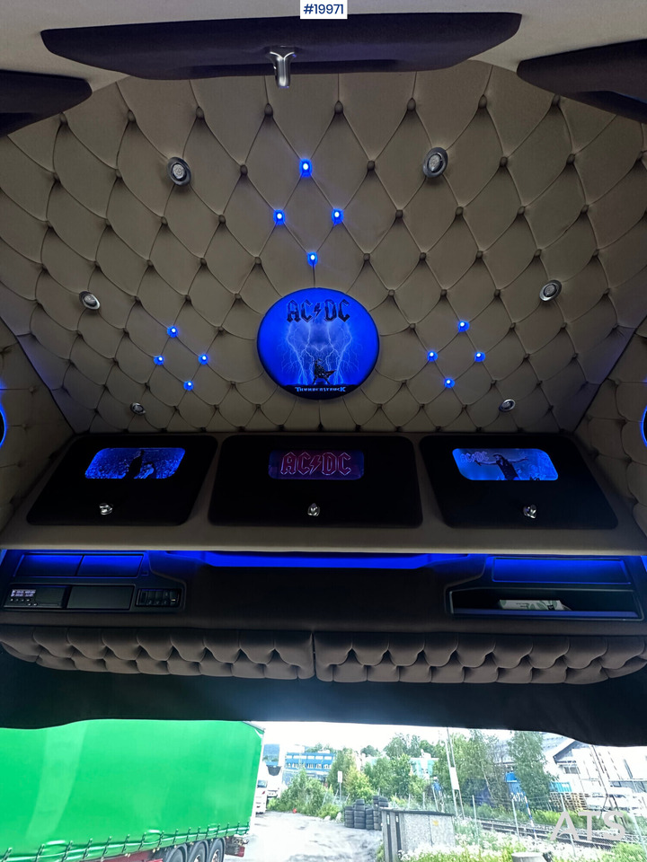 شاحنة جرار Scania R540: صور 11