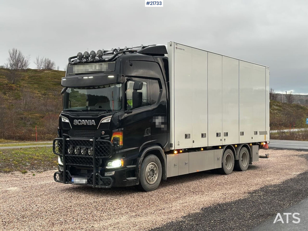 Scania S580 6x4 skapbil m/ kjøl, frys og varme og 2 sett dekk. SE VIDEO - بصندوق مغلق شاحنة: صور 1 Scania S580 6x4 skapbil m/ kjøl, frys og varme og 2 sett dekk. SE VIDEO - بصندوق مغلق شاحنة: صور 1