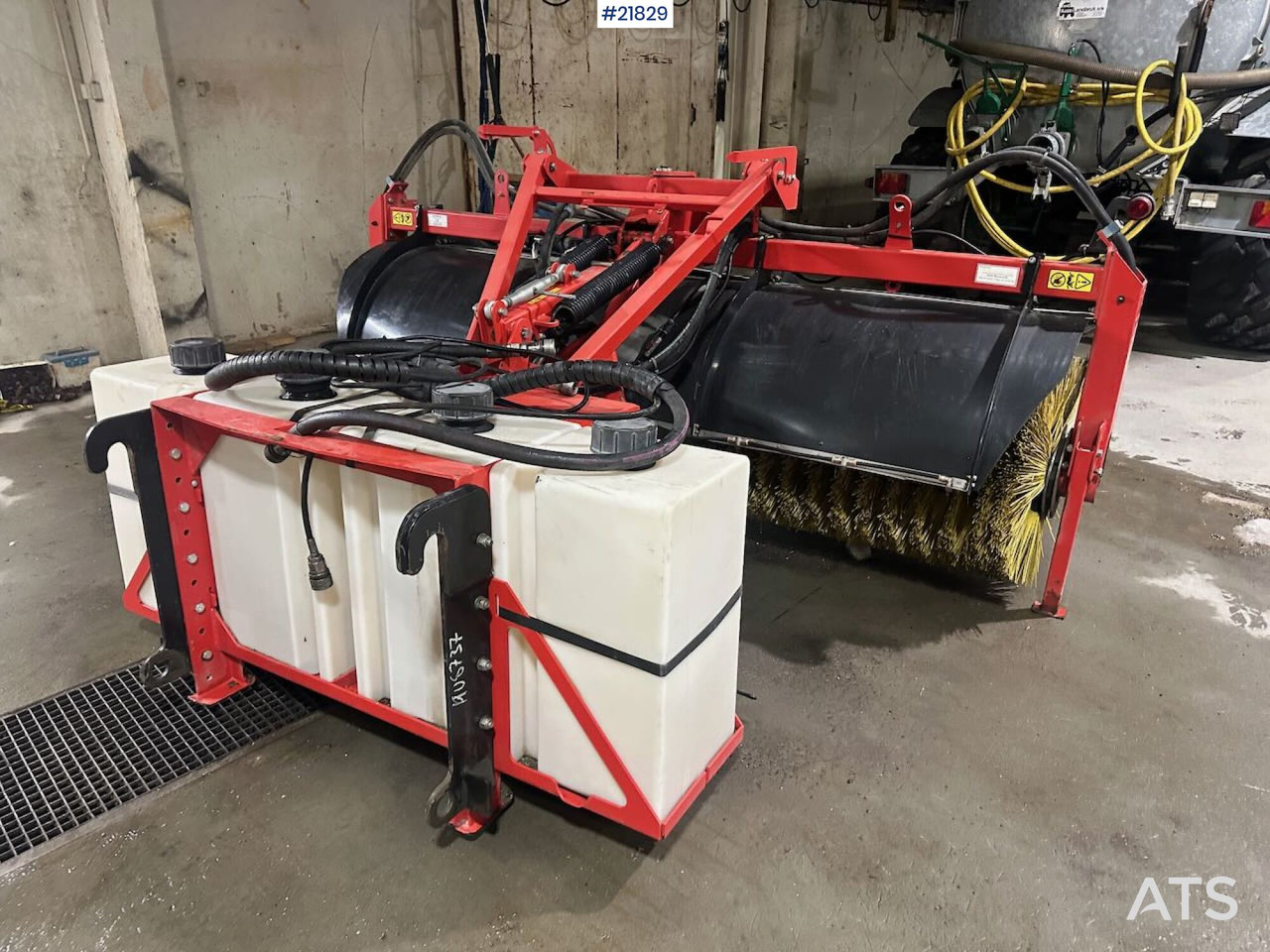 Tokvam FK kost - مكنسة: صور 4 Tokvam FK kost - مكنسة: صور 4