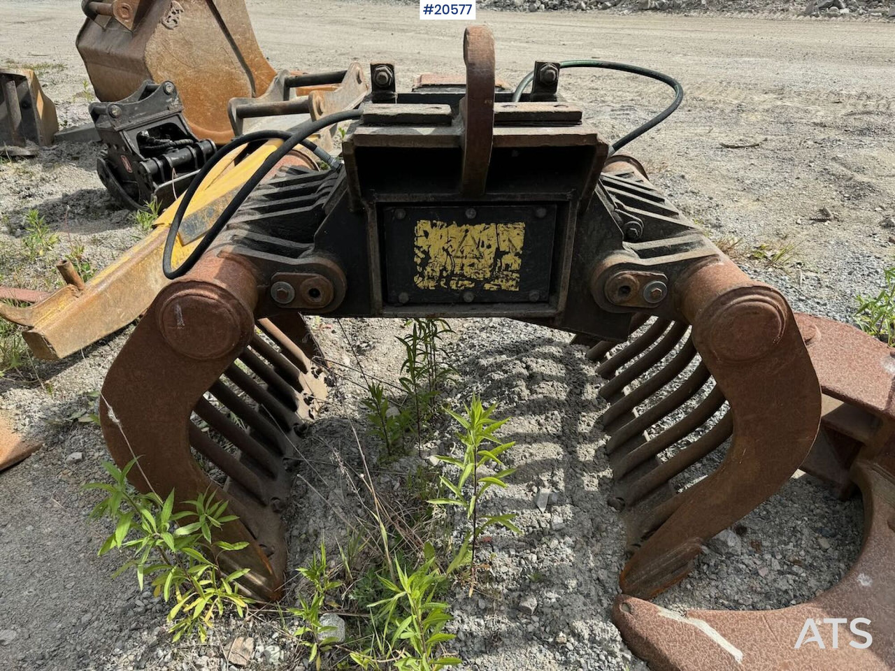 Tømmerklo m/ B20 feste - مخلبي - آلات البناء: صور 5 Tømmerklo m/ B20 feste - مخلبي - آلات البناء: صور 5