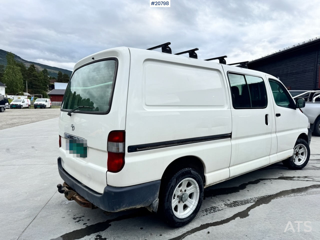Toyota Hiace - فان: صور 5 Toyota Hiace - فان: صور 5
