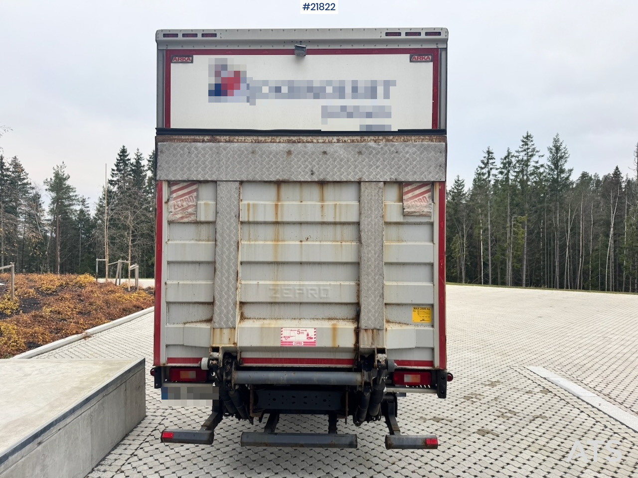 بصندوق مغلق شاحنة Volvo 2015 Volvo FH420 6x2 Skapbil. Eu-godkjent. SE VIDEO: صور 6