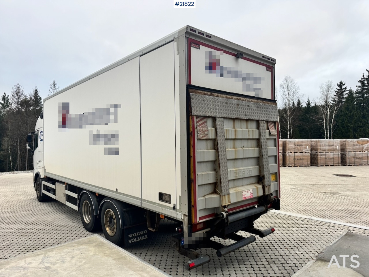 بصندوق مغلق شاحنة Volvo 2015 Volvo FH420 6x2 Skapbil. Eu-godkjent. SE VIDEO: صور 5