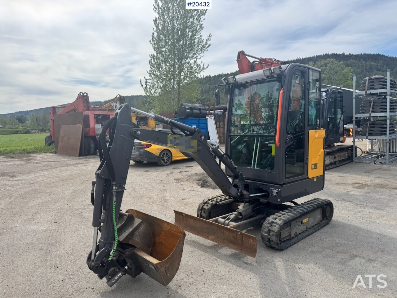 Volvo EC18E - حفارة: صور 1 Volvo EC18E - حفارة: صور 1