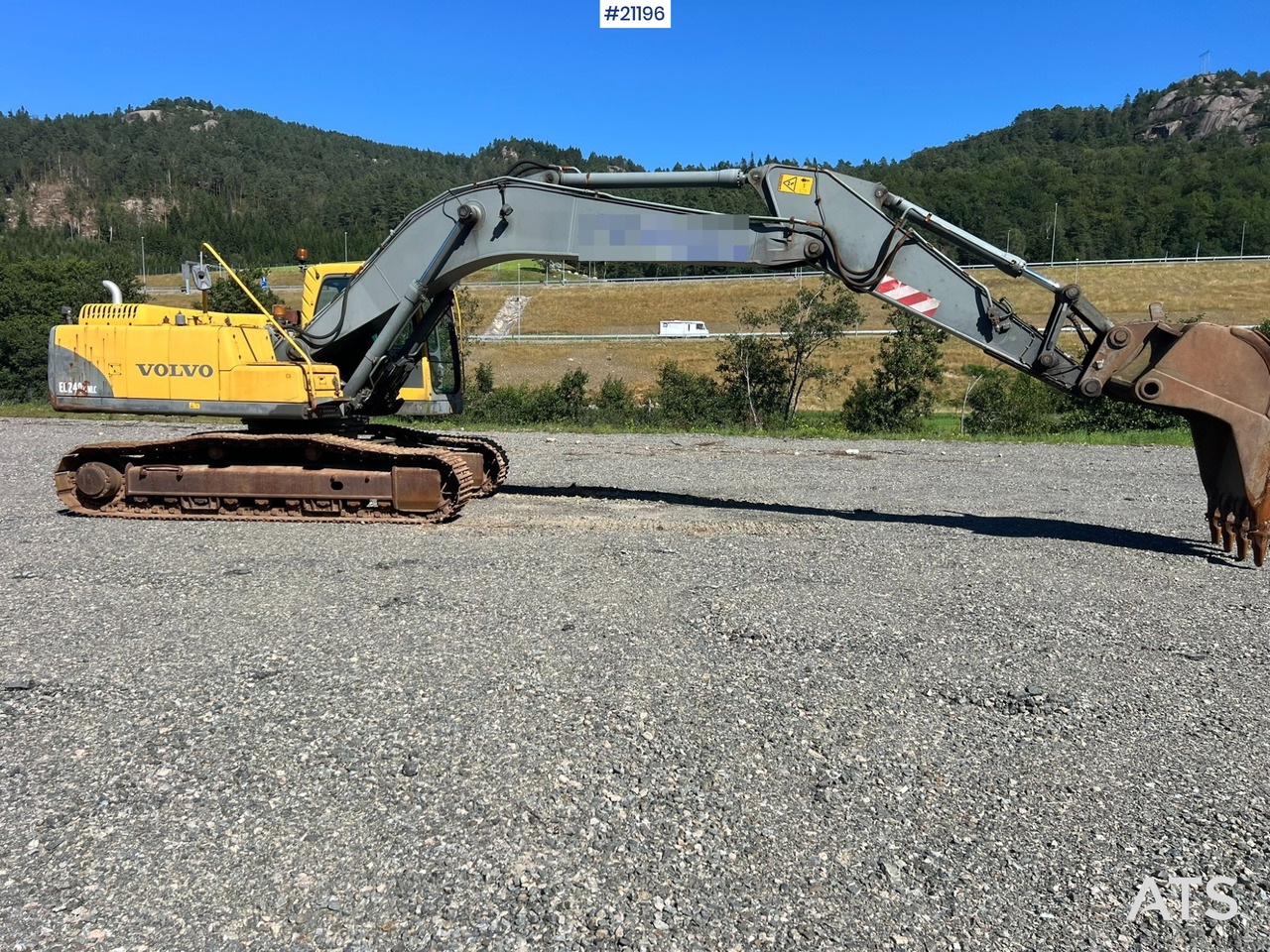 Volvo EC240 - حفارات زحافة: صور 2 Volvo EC240 - حفارات زحافة: صور 2