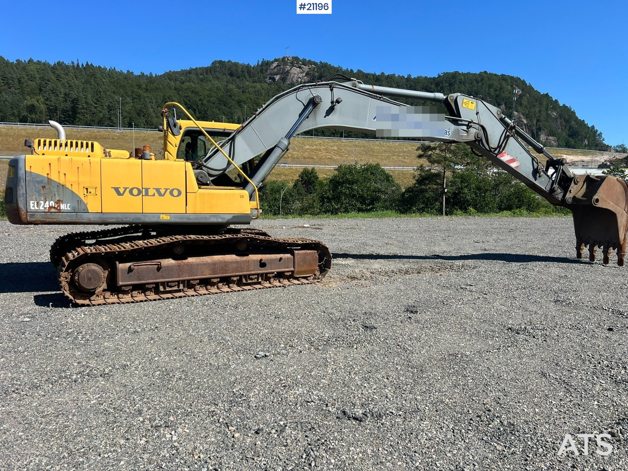 Volvo EC240 - حفارات زحافة: صور 3 Volvo EC240 - حفارات زحافة: صور 3