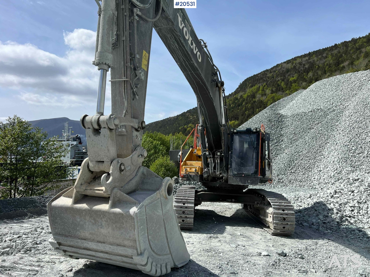 Volvo EC480E - حفارة: صور 5 Volvo EC480E - حفارة: صور 5