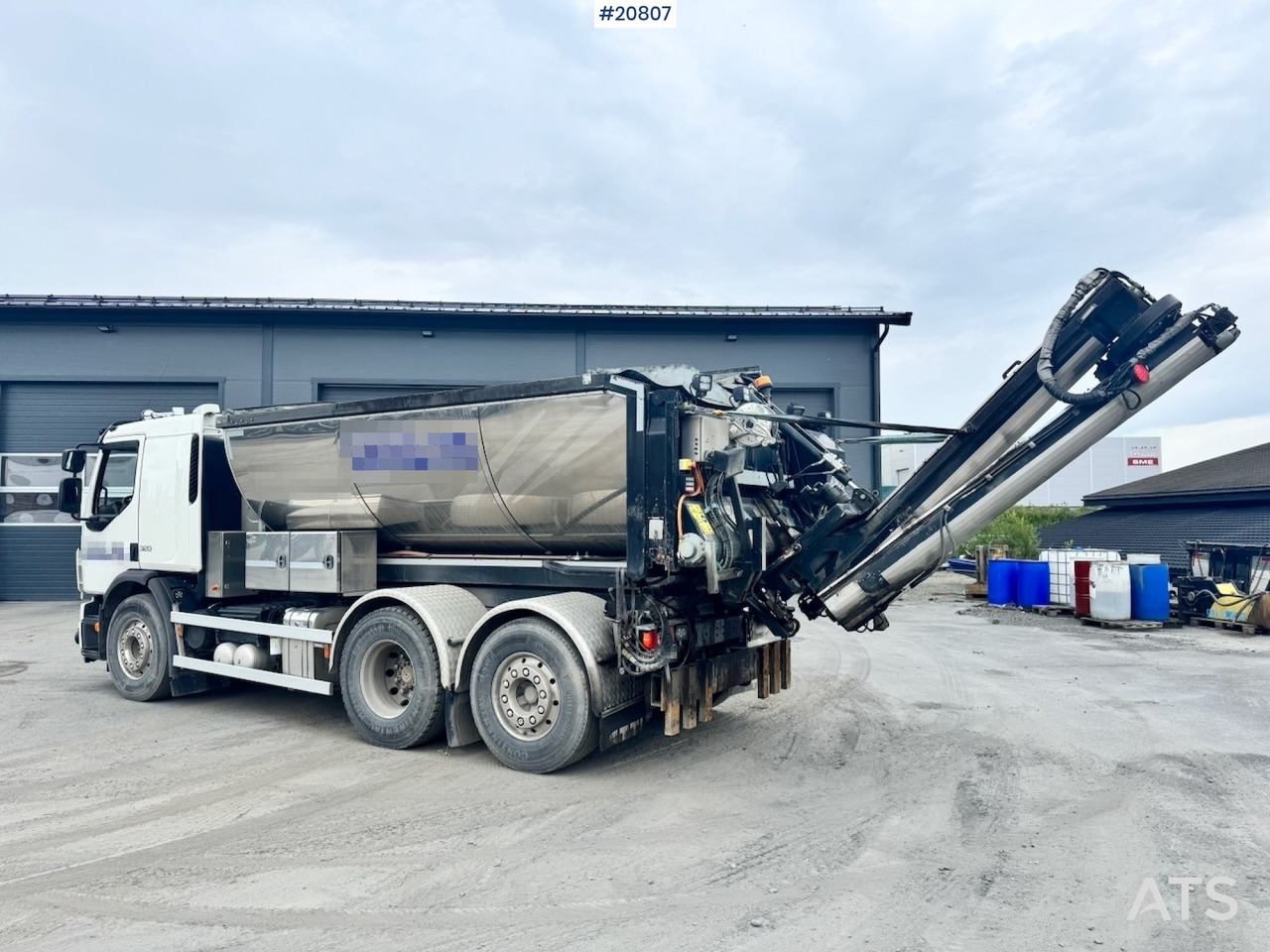 Volvo FE320 - شاحنة, آلة أسفلت: صور 4 Volvo FE320 - شاحنة, آلة أسفلت: صور 4