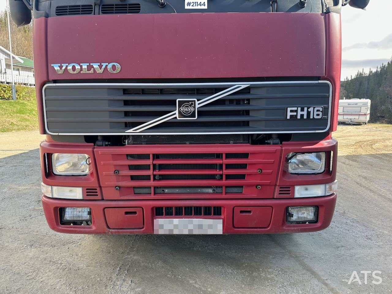 Volvo FH16 - شاحنة قطع الأشجار: صور 3 Volvo FH16 - شاحنة قطع الأشجار: صور 3