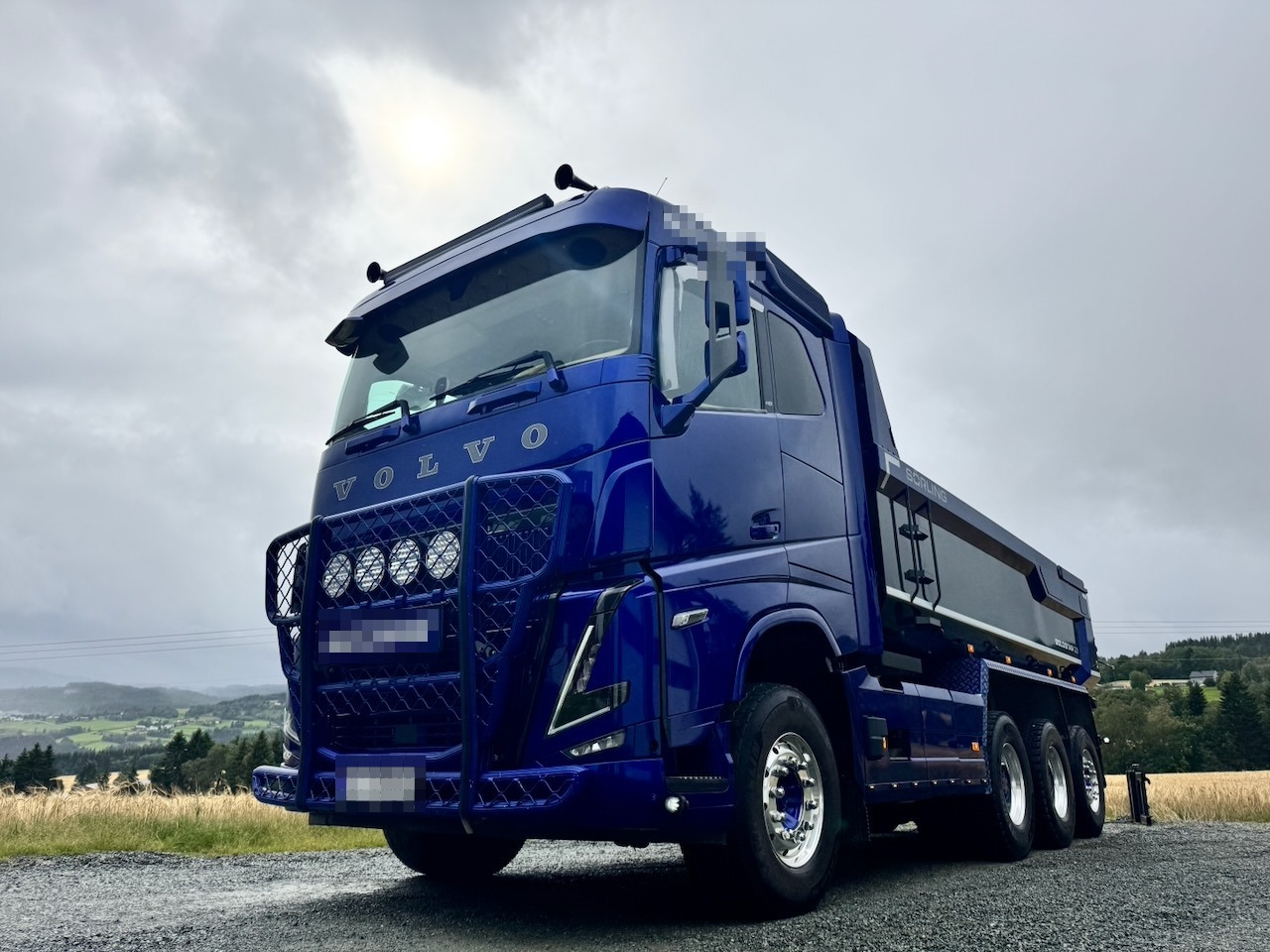 Volvo FH16 - قلابات: صور 2 Volvo FH16 - قلابات: صور 2