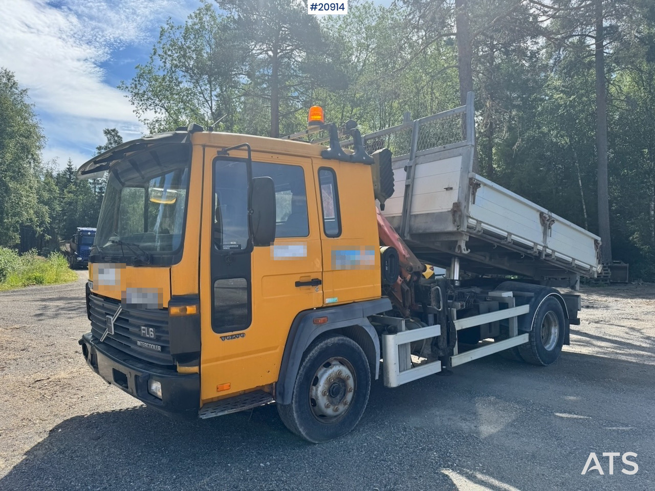 Volvo FL6 - قلابات, شاحنة كرين: صور 1 Volvo FL6 - قلابات, شاحنة كرين: صور 1